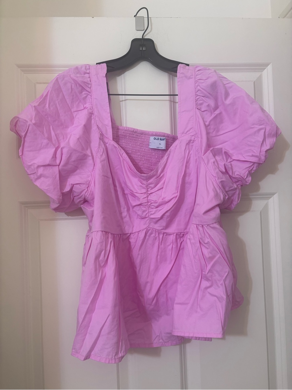 Old Navy Lavender Pink Puff-Sleeve Peplum Blouse